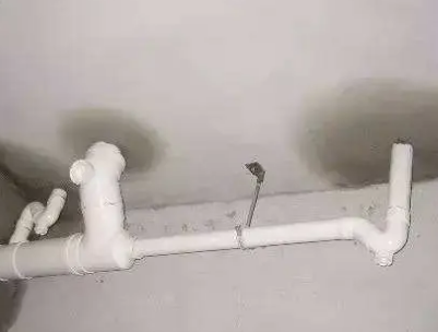 高台卫生间测漏水的几种情景